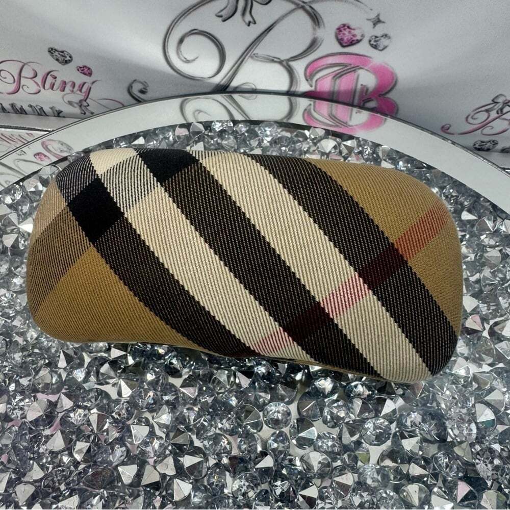 Burberry sunglasses case nova check print tan Plaid Women's Sunglasses Case
